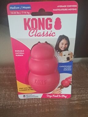 Kong Classic Dog Toy - Red Medium